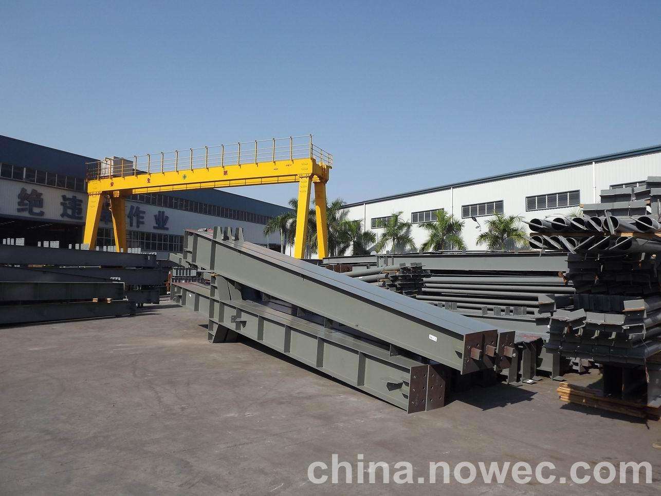 珲春网架工程中的分条（分块）吊装法